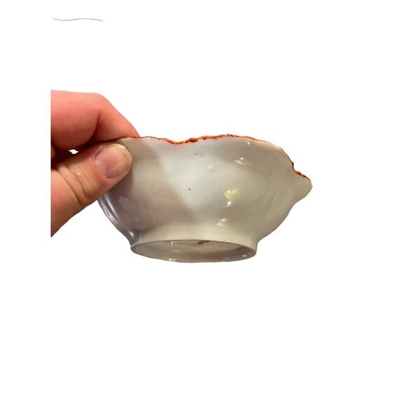 Vintage Japanese Porcelain Geisha Girls in Kimonos Hand Painted 5.5" Bowl - Picture 6 of 7